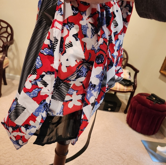 NWT PETER PILOTO Floral Belted Size 2 Dress Red, Black, Blue Spring Summer - Picture 6 of 15